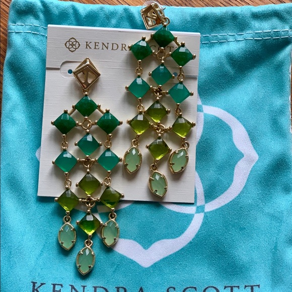 Kendra Scott Jewelry - Kendra Scott Ombré Chandelier